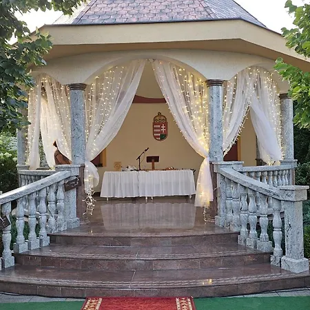 Hotel Parish Bull Kisvarda