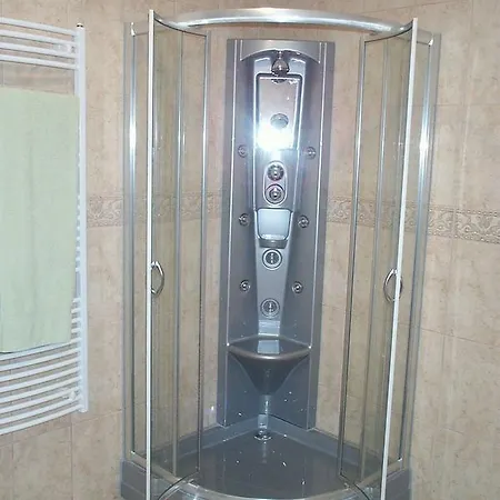 Отель Parish Bull Кишварда