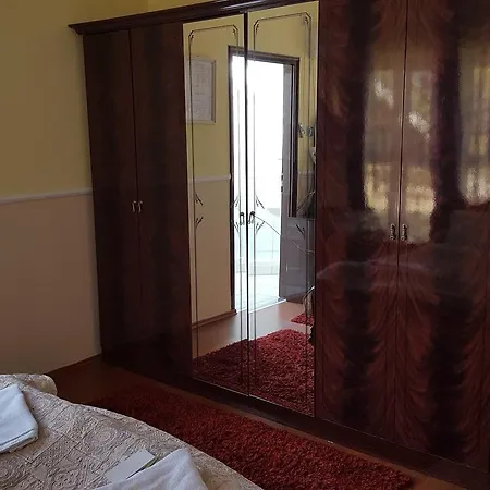 Parish Bull Отель Кишварда